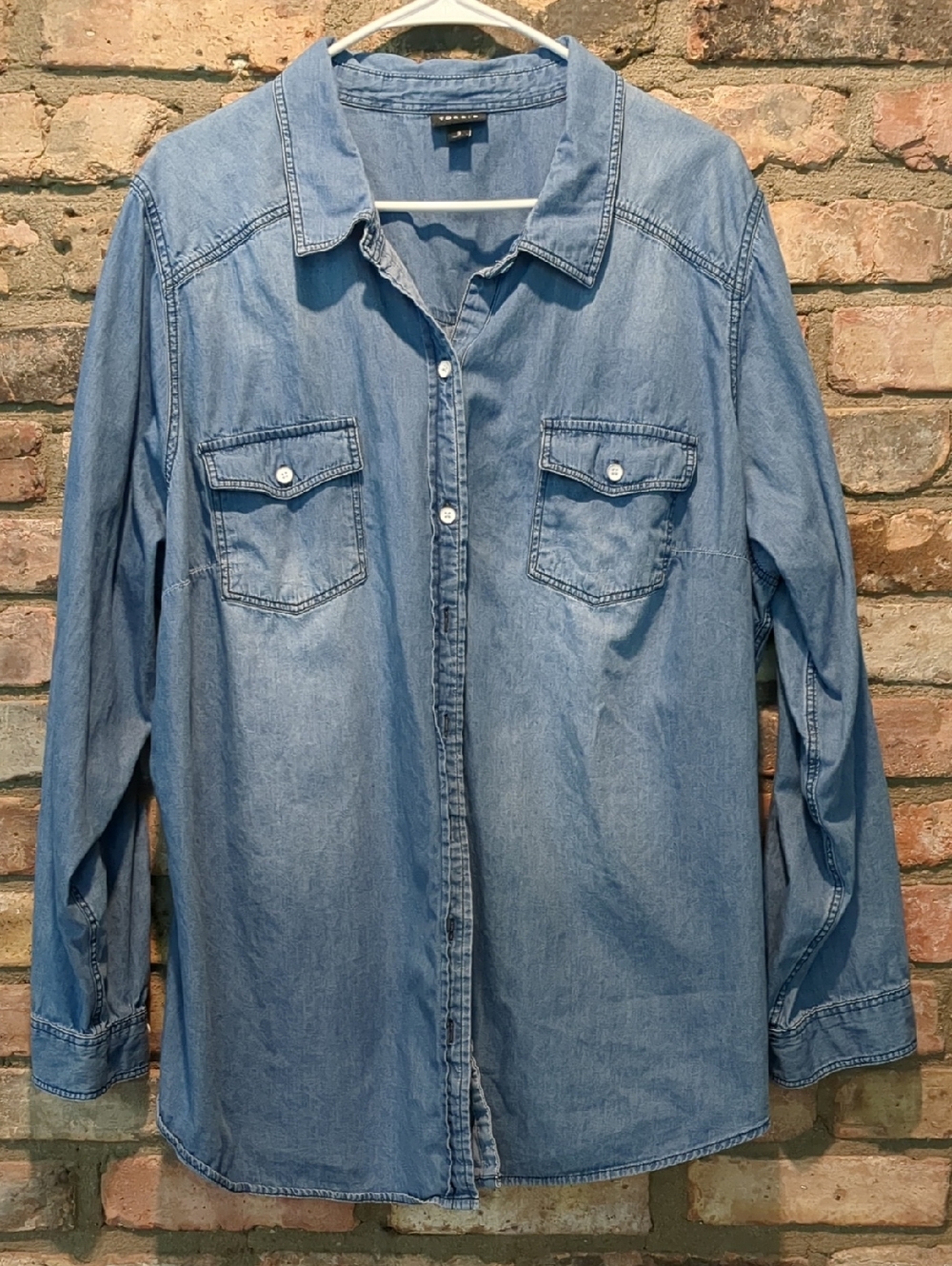 Torrid Lightweight Blue Denim Button-Down Shirt, Size 3